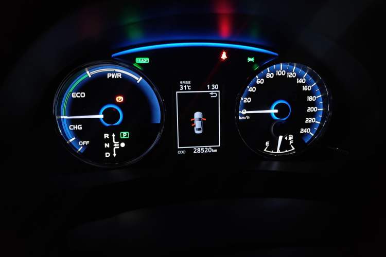 Used Toyota Levin Hybrid E+ 2019 1.8L GS E-CVT Elite Model with Sunroof Odometer Close Up