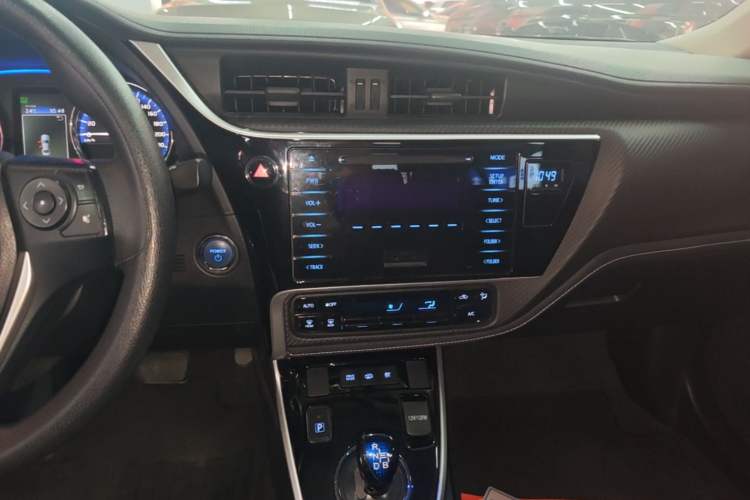 Used Toyota Levin Hybrid E+ 2019 1.8L PH GS E-CVT Elite Edition Audio And AC Panel