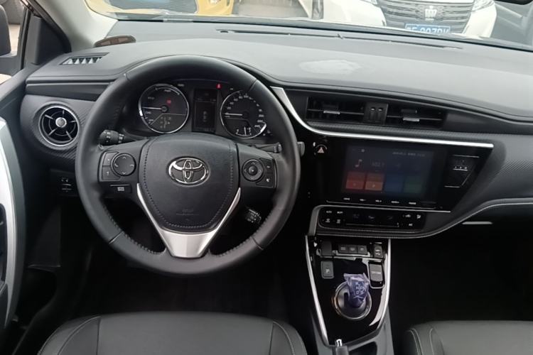 Used Toyota Levin Hybrid E+ 2019 1.8L PH V E-CVT Luxury Edition Center Console