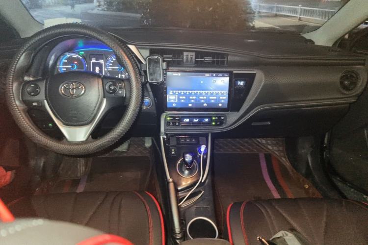 Used Toyota Levin Hybrid E+ 2019 1.8L PH GS E-CVT Elite Edition Center Console