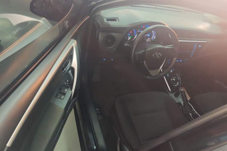 Used Toyota Levin Hybrid E+ 2019 1.8L PH GS E-CVT Elite Edition Driver Seat