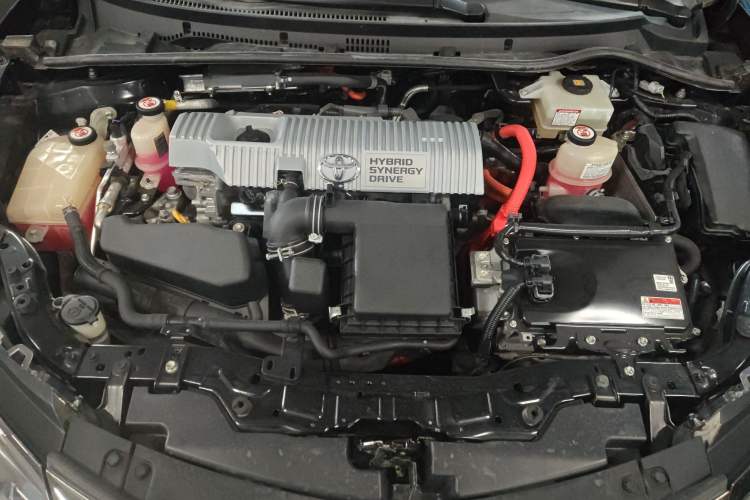 Used Toyota Levin Hybrid E+ 2019 1.8L PH V E-CVT Luxury Edition Engine Bay