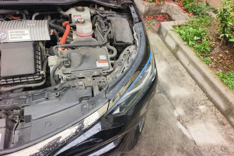 Used Toyota Levin Hybrid E+ 2019 1.8L PH GS E-CVT Elite Edition Engine Bay Left
