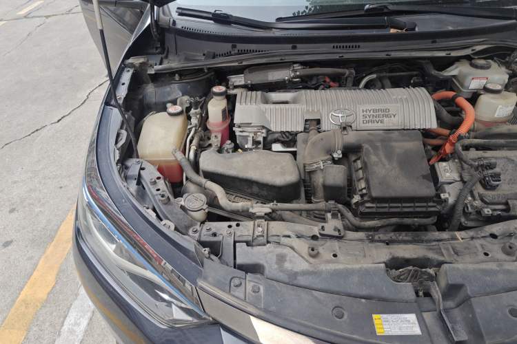Used Toyota Levin Hybrid E+ 2019 1.8L PH GS E-CVT Elite Edition Engine Bay Right