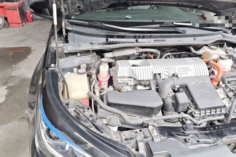 Used Toyota Levin Hybrid E+ 2019 1.8L PH GS E-CVT Elite Edition Engine Bay Right