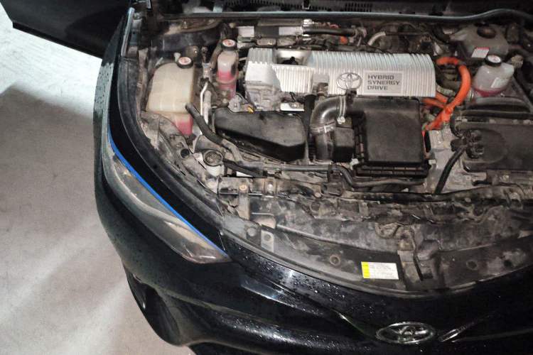 Used Toyota Levin Hybrid E+ 2019 1.8L PH GS E-CVT Elite Edition Engine Bay Right
