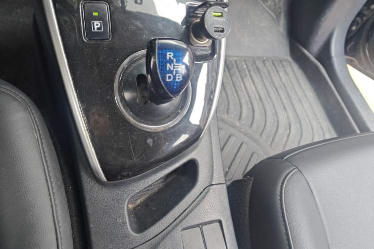 Used Toyota Levin Hybrid E+ 2019 1.8L PH GS E-CVT Elite Edition Gear Lever