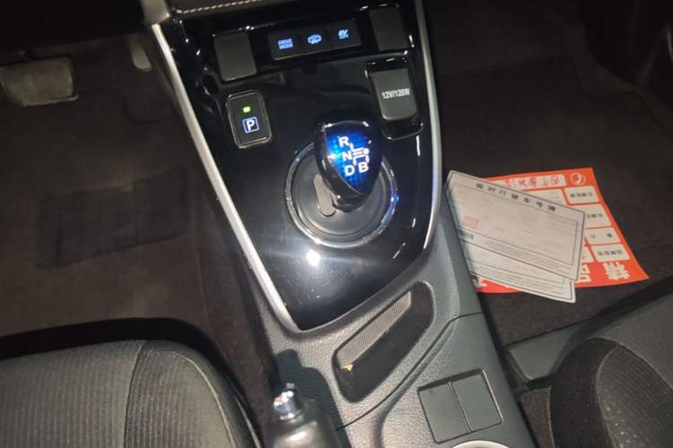 Used Toyota Levin Hybrid E+ 2019 1.8L PH GS E-CVT Elite Edition Gear Lever