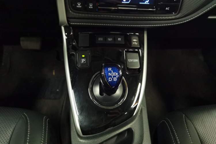Used Toyota Levin Hybrid E+ 2019 1.8L PH V E-CVT Luxury Edition Gear Lever