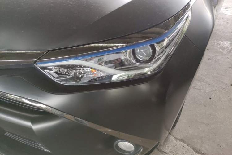 Used Toyota Levin Hybrid E+ 2019 1.8L GS E-CVT Elite Model with Sunroof Left Front Headlight