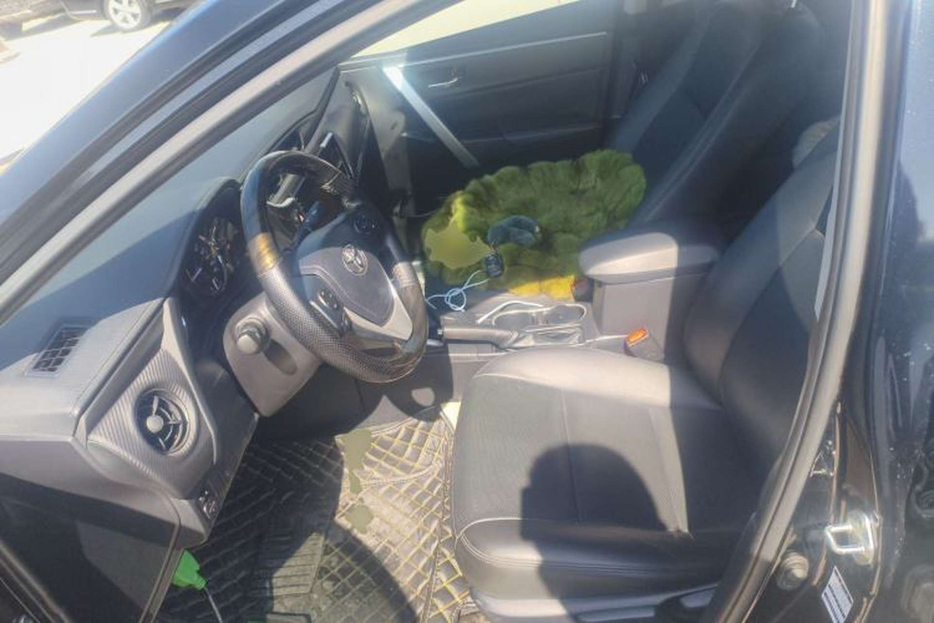 Used Toyota Levin Hybrid E+ 2019 1.8L PH GS E-CVT Elite Edition Left Front Seat