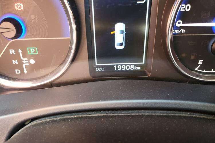 Used Toyota Levin Hybrid E+ 2019 1.8L PH V E-CVT Luxury Edition Odometer Close Up