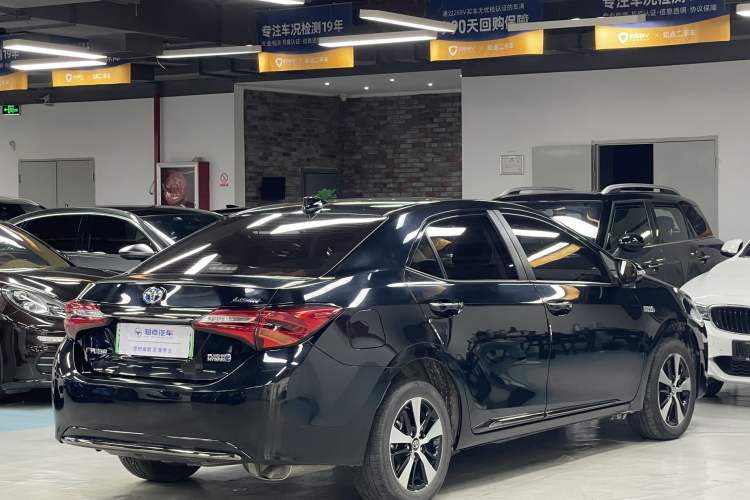 Used Toyota Levin Hybrid E+ 2019 1.8L PH V E-CVT Luxury Edition Rear Right 45 Deg