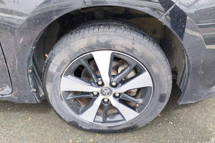 Used Toyota Levin Hybrid E+ 2019 1.8L PH GS E-CVT Elite Edition Right Front Wheel Hub