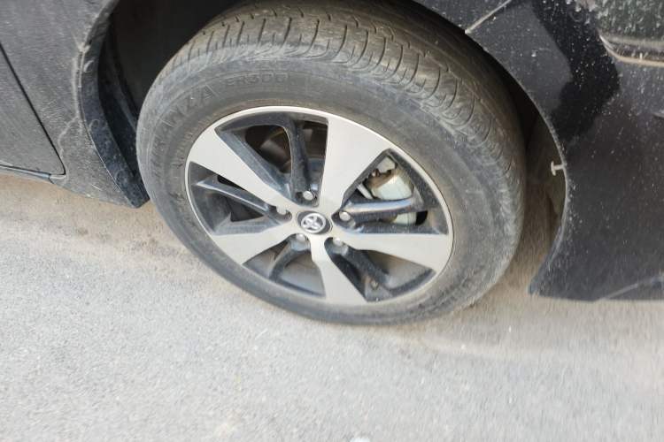 Used Toyota Levin Hybrid E+ 2019 1.8L PH V E-CVT Luxury Edition Right Front Wheel Hub