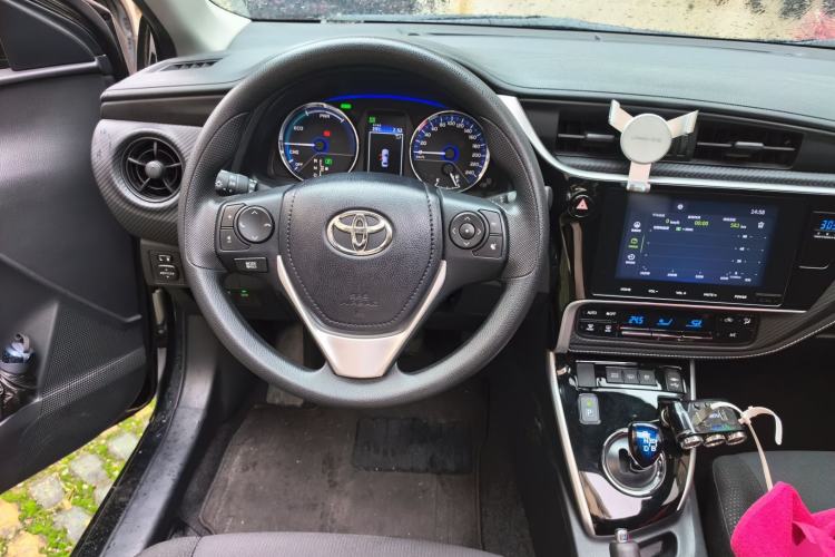 Used Toyota Levin Hybrid E+ 2019 1.8L GS E-CVT Elite Model with Sunroof Steering Wheel