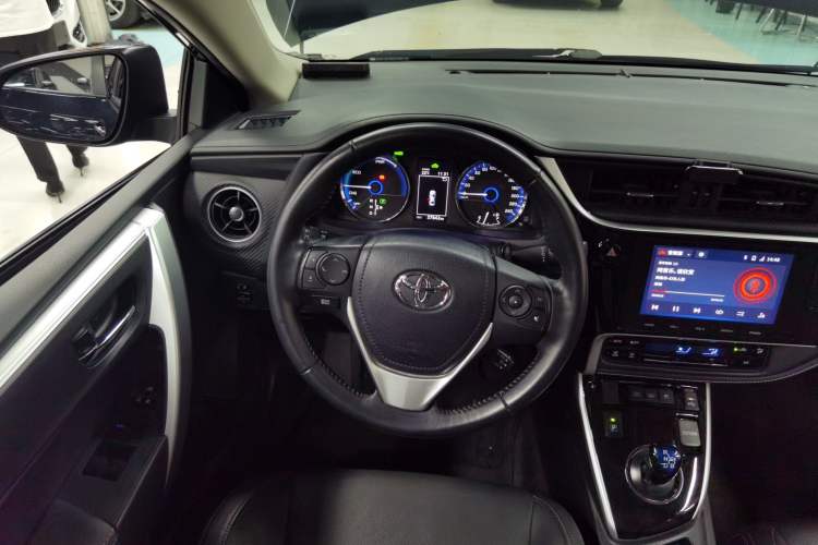 Used Toyota Levin Hybrid E+ 2019 1.8L PH V E-CVT Luxury Edition Steering Wheel