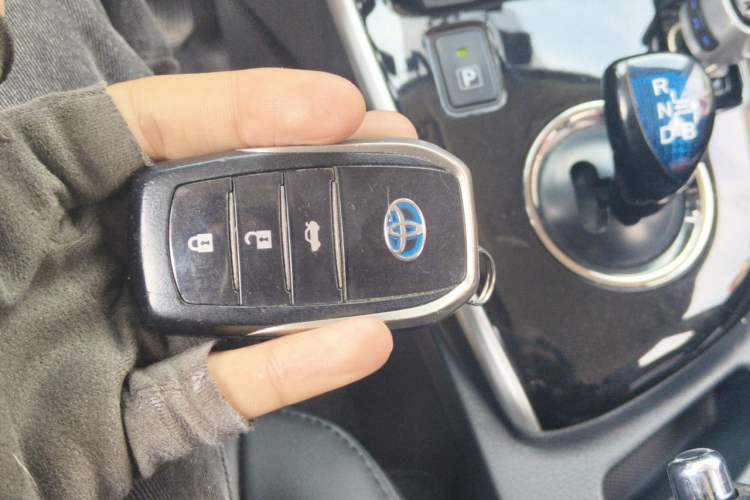 Used Toyota Levin Hybrid E+ 2019 1.8L PH GS E-CVT Elite Edition Vehicle Key