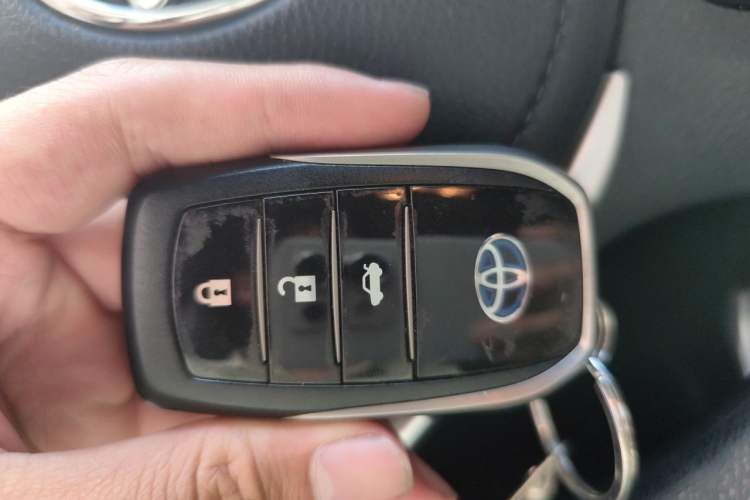 Used Toyota Levin Hybrid E+ 2019 1.8L PH GS E-CVT Elite Edition Vehicle Key