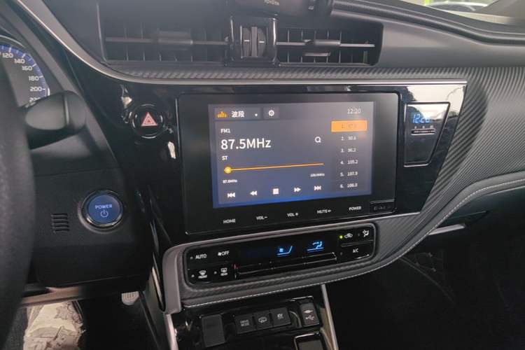 Used Toyota Levin Hybrid E+ 2019 1.8L GS E-CVT Elite Model with Sunroof Audio And AC Panel