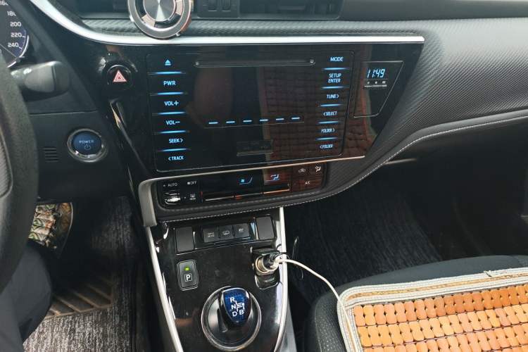 Used Toyota Levin Hybrid E+ 2019 1.8L PH GS E-CVT Elite Edition Audio And AC Panel