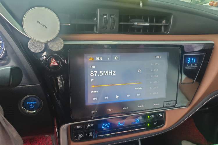 Used Toyota Levin Hybrid E+ 2019 1.8L PH V E-CVT Luxury Edition Audio And AC Panel