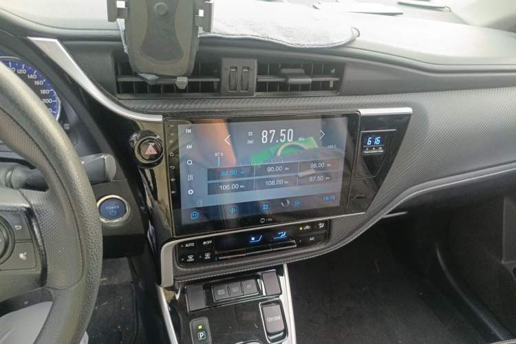 Used Toyota Levin Hybrid E+ 2019 1.8L PH GS E-CVT Elite Edition Audio And AC Panel