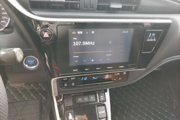 Used Toyota Levin Hybrid E+ 2019 1.8L PH V E-CVT Luxury Edition Audio And AC Panel