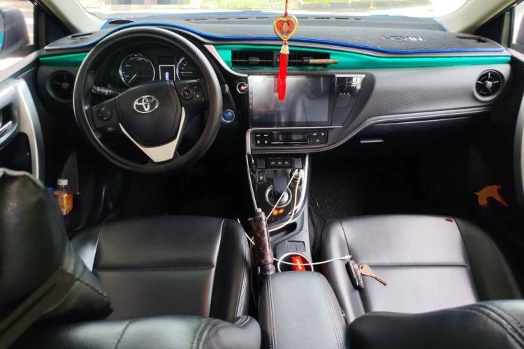 Used Toyota Levin Hybrid E+ 2019 1.8 PH GS E-CVT Elite Style Edition Center Console