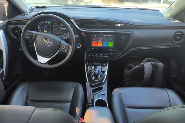Used Toyota Levin Hybrid E+ 2019 1.8L GS E-CVT Elite Model with Sunroof Center Console