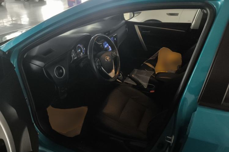 Used Toyota Levin Hybrid E+ 2019 1.8L PH V E-CVT Luxury Edition Driver Seat