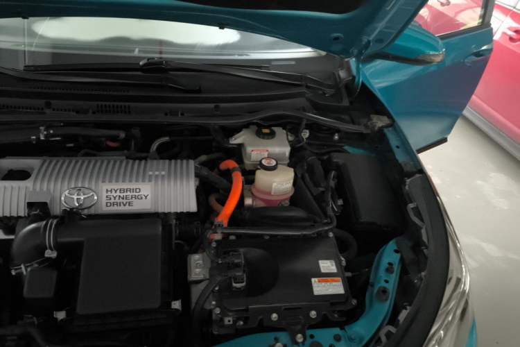 Used Toyota Levin Hybrid E+ 2019 1.8L PH V E-CVT Luxury Edition Engine Bay Left