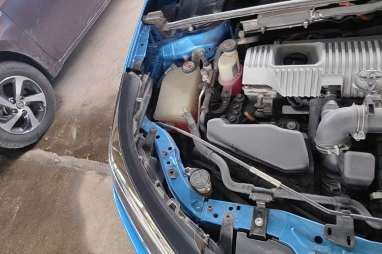 Used Toyota Levin Hybrid E+ 2019 1.8L GS E-CVT Elite Model with Sunroof Engine Bay Right
