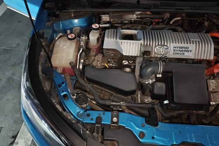 Used Toyota Levin Hybrid E+ 2019 1.8L PH V E-CVT Luxury Edition Engine Bay Right