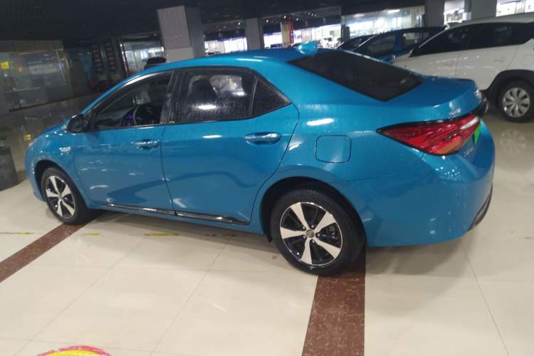 Used Toyota Levin Hybrid E+ 2019 1.8L PH V E-CVT Luxury Edition Exterior 3