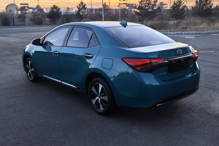 Used Toyota Levin Hybrid E+ 2019 1.8L PH V E-CVT Luxury Edition Exterior 3