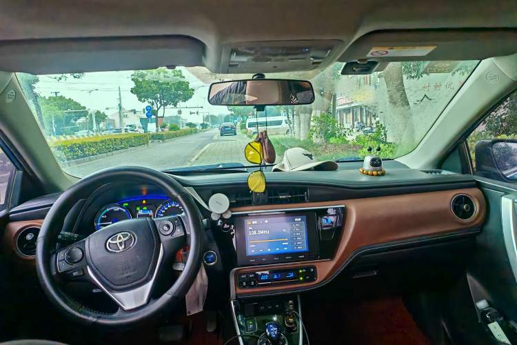 Used Toyota Levin Hybrid E+ 2019 1.8L PH V E-CVT Luxury Edition Headliner