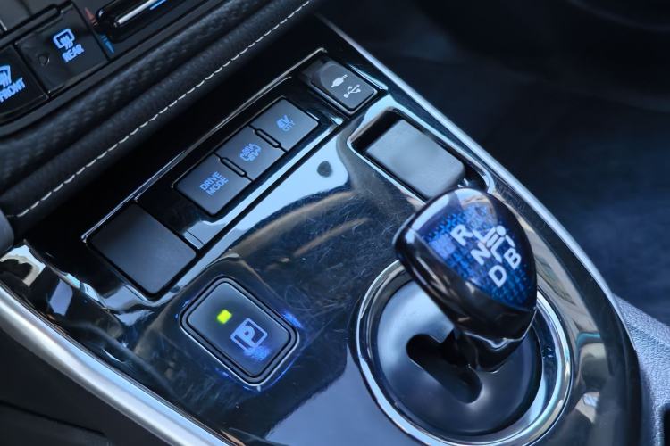 Used Toyota Levin Hybrid E+ 2019 1.8L PH V E-CVT Luxury Edition Interior 11