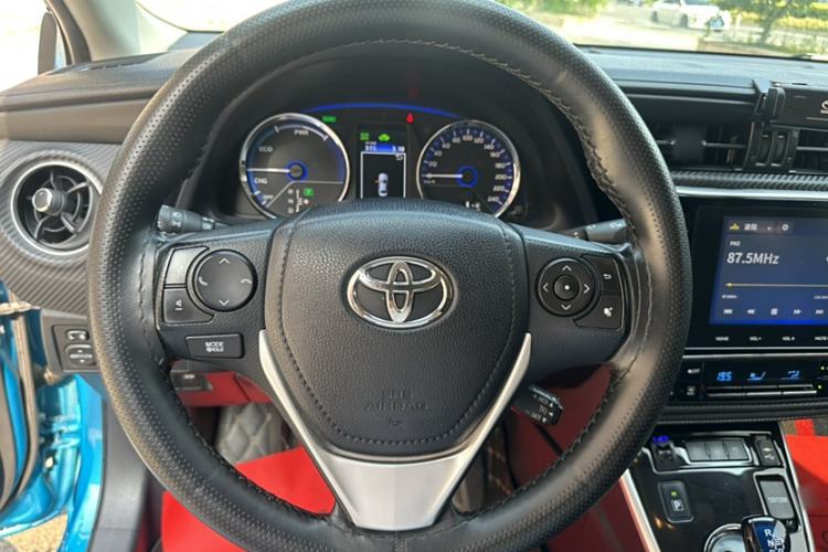 Used Toyota Levin Hybrid E+ 2019 1.8L PH V E-CVT Luxury Edition Interior 3