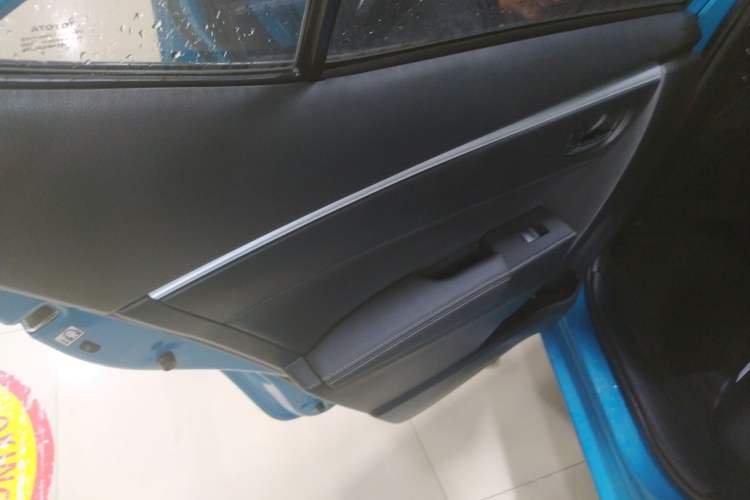 Used Toyota Levin Hybrid E+ 2019 1.8L PH V E-CVT Luxury Edition Interior 8