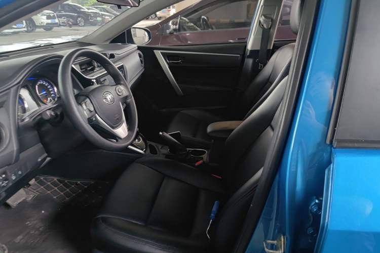 Used Toyota Levin Hybrid E+ 2019 1.8L GS E-CVT Elite Model with Sunroof Left Front Seat
