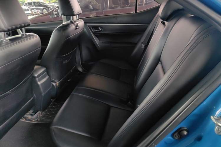 Used Toyota Levin Hybrid E+ 2019 1.8L GS E-CVT Elite Model with Sunroof Left Rear Seat