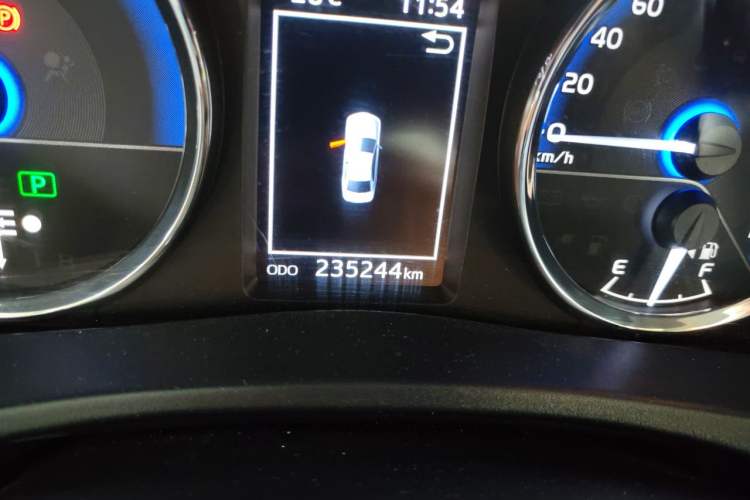 Used Toyota Levin Hybrid E+ 2019 1.8 PH GS E-CVT Elite Style Edition Odometer Close Up