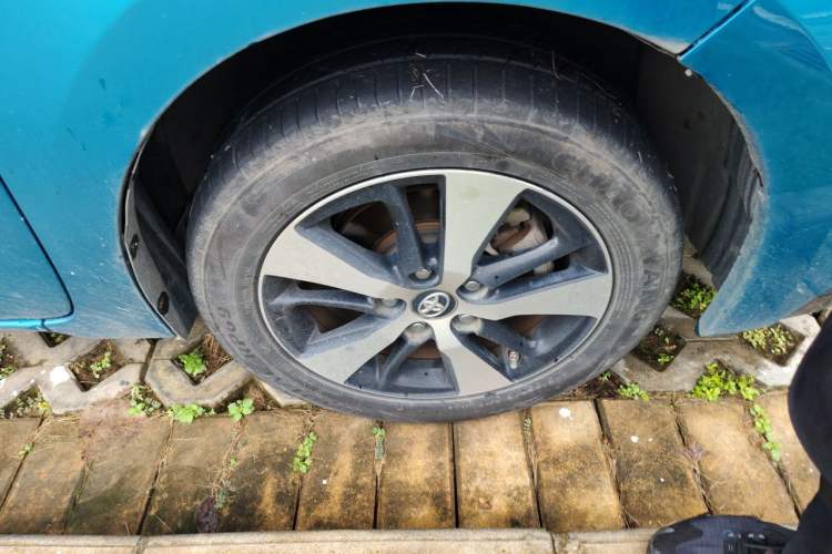 Used Toyota Levin Hybrid E+ 2019 1.8 PH GS E-CVT Elite Style Edition Right Front Wheel Hub