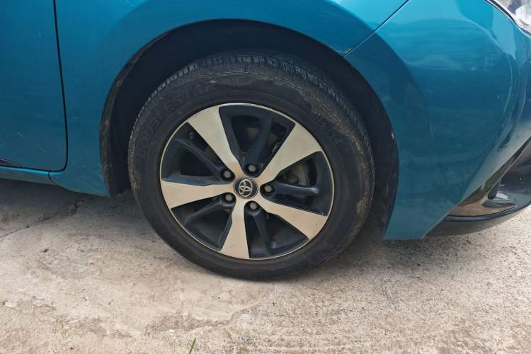 Used Toyota Levin Hybrid E+ 2019 1.8L PH GS E-CVT Elite Edition Right Front Wheel Hub