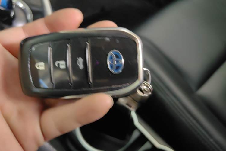 Used Toyota Levin Hybrid E+ 2019 1.8L GS E-CVT Elite Model with Sunroof Vehicle Key