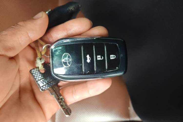 Used Toyota Levin Hybrid E+ 2019 1.8L PH V E-CVT Luxury Edition Vehicle Key