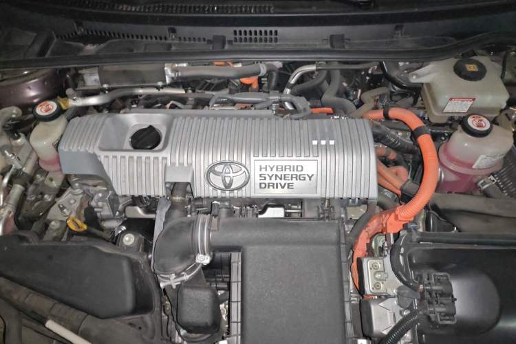 Used Toyota Levin Hybrid E+ 2019 1.8L PH GS E-CVT Elite Edition Engine Bay