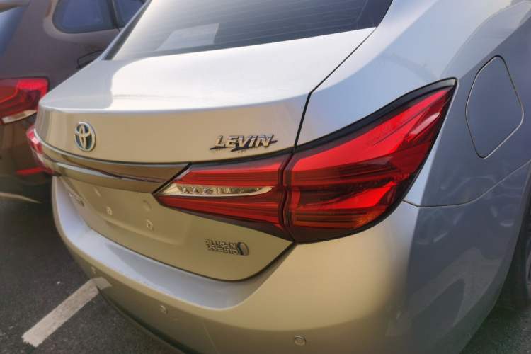 Used Toyota Levin Hybrid E+ 2019 1.8L PH GS E-CVT Elite Edition Exterior 4