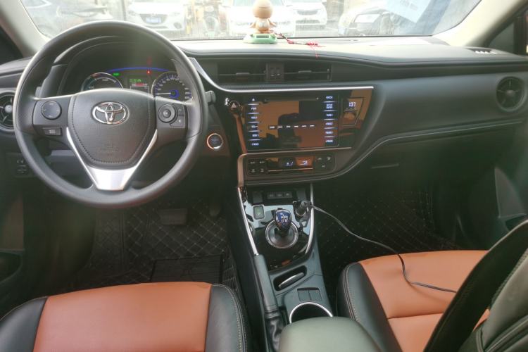 Used Toyota Levin Hybrid E+ 2019 1.8L PH GS E-CVT Elite Edition Interior 2